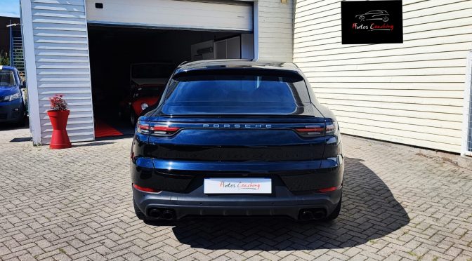 PORSCHE CAYENNE 3 Coupé E-HYBRID 462Ch BVA TIPTRONIC S // 1ère Main // PASM // PDLS + // TOIT PANO // 23 400-€ d’options!