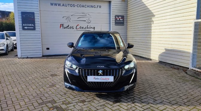 PEUGEOT 208 II 1.2L 100Ch ALLURE PACK EAT8 // CAMERA // LED // ANDROID AUTO // 1ère Main