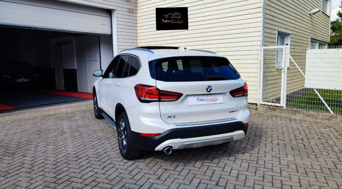 BMW X1 (F48) phase 2 SDRIVE16D XLINE DKG7 // TOIT PANO // LED // CAMERA // HISTORIQUE BMW