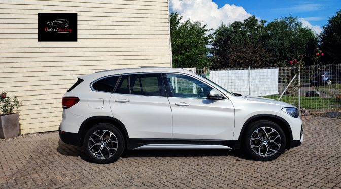 BMW X1 (F48) phase 2 SDRIVE16D XLINE DKG7 // TOIT PANO // LED // CAMERA // HISTORIQUE BMW