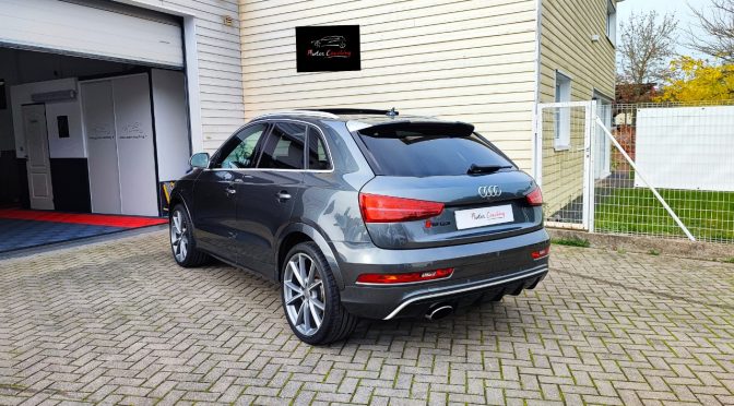 AUDI RS Q3 2.5 Turbo 5 Cylindres 340Ch S-tronic QUATTRO // TOIT PANO // WEBASTO // ATTELAGE // HISTORIQUE COMPLET